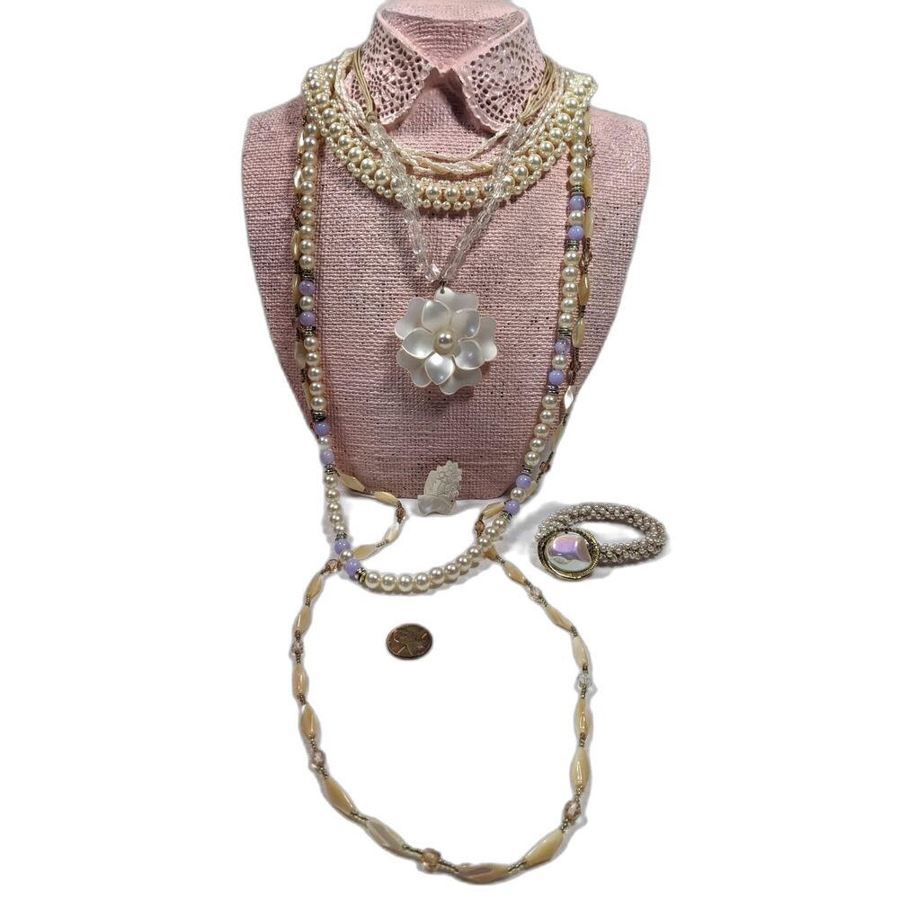 7 pc Lot Faux Pearl Jewelry Lot MOP Necklaces & More Some Vintage Mermaidcore